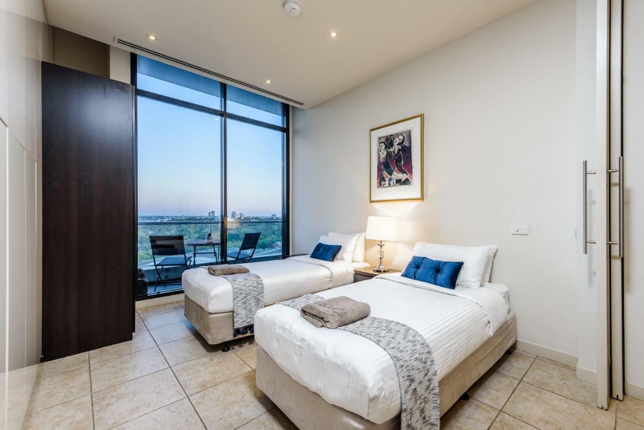 Exclusive Stays - Gallery Penthouse Melbourne Bagian luar foto