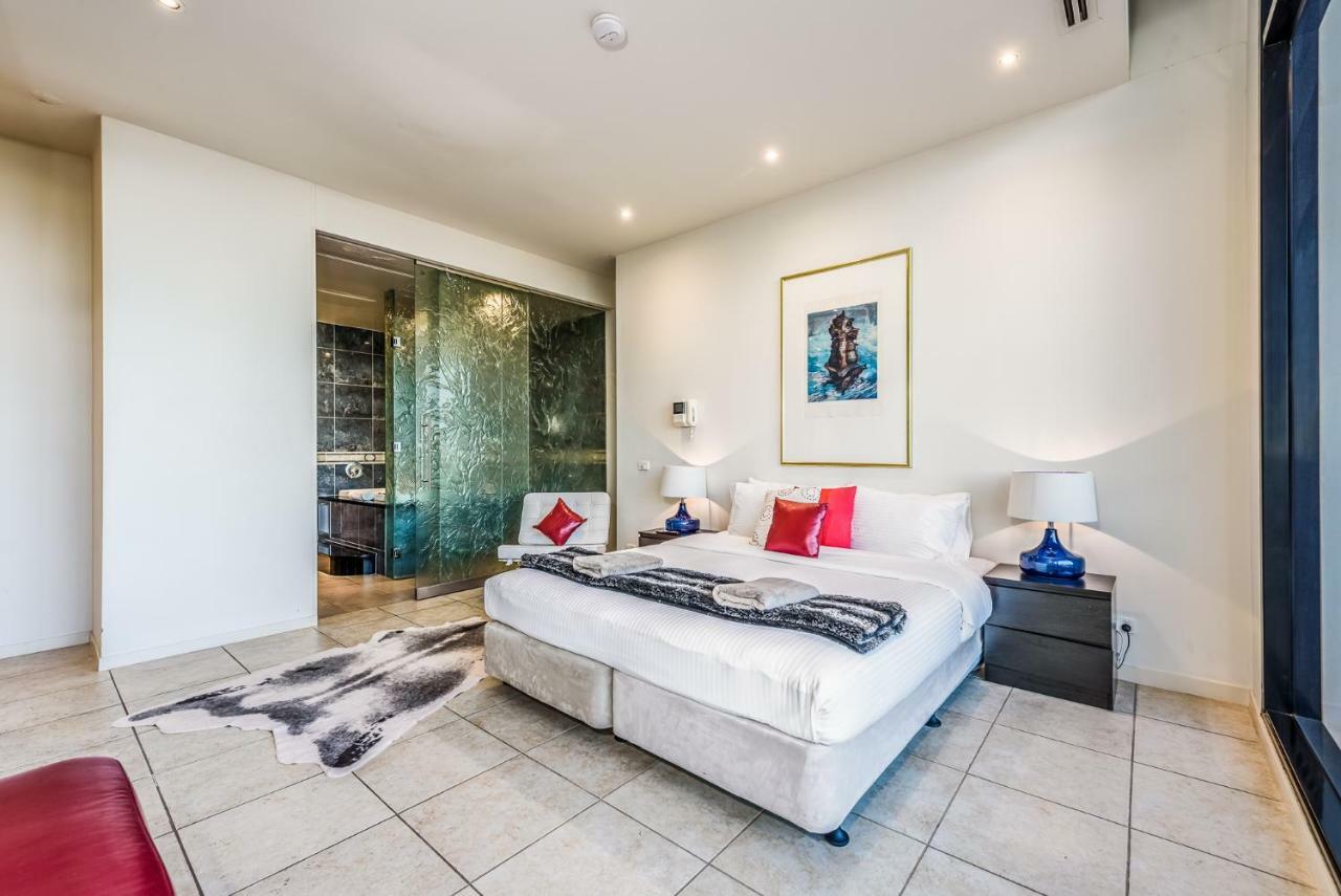 Exclusive Stays - Gallery Penthouse Melbourne Bagian luar foto